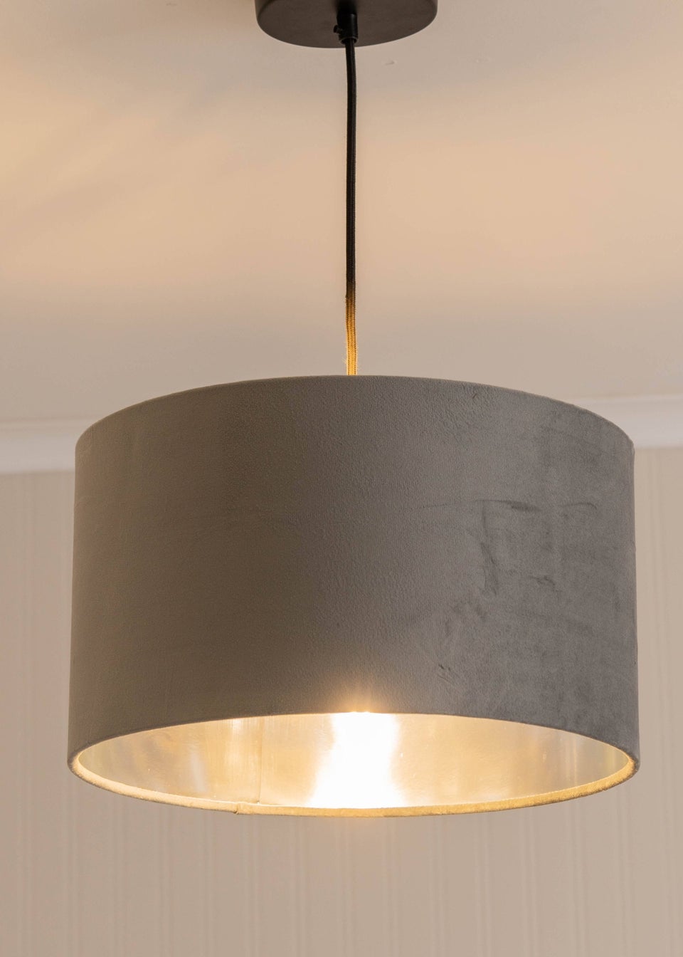 ValueLights Reni Velvet Grey Drum
