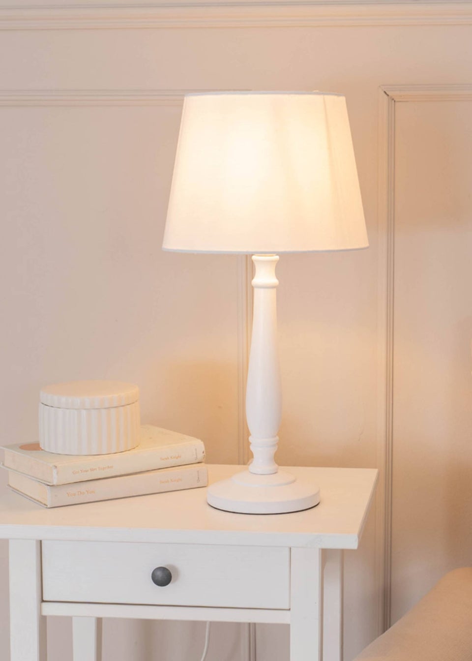 ValueLights Victoria Painted White Table Lamp with Small Tapered Shade