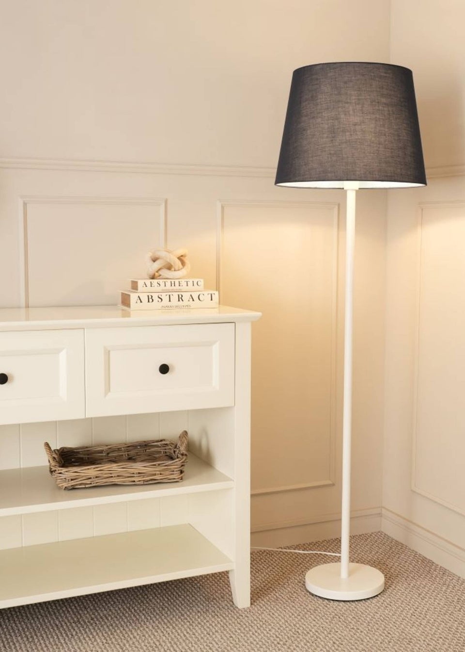 ValueLights Charlie Painted White Floor Lamp with Large Tapered Shade