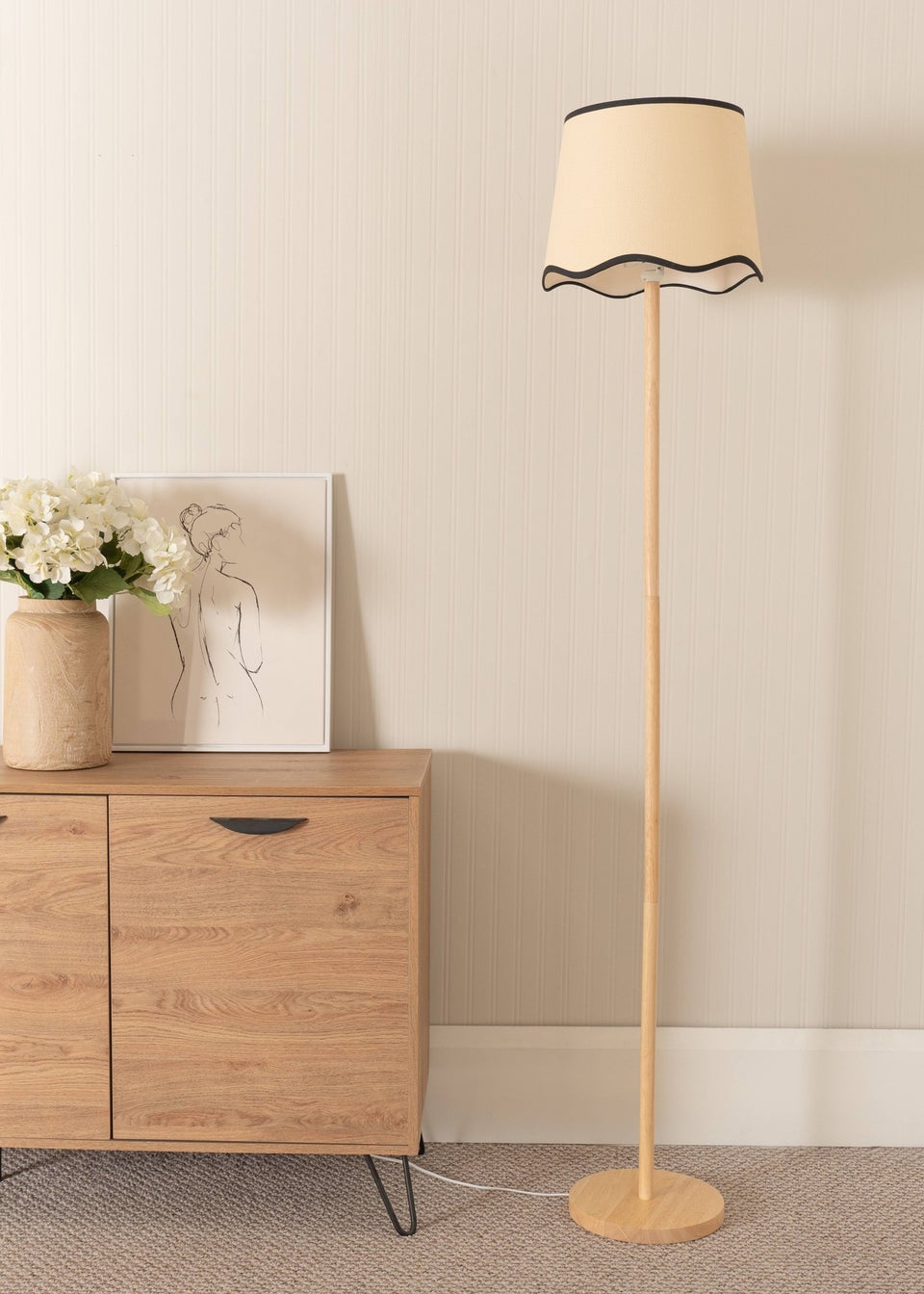 ValueLights Heather Painted Natural Floor Lamp with Large Tapered Trim Shade
