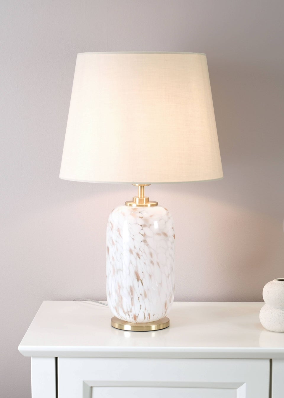 ValueLights India Painted White Table Lamp with Medium Tapered Shade
