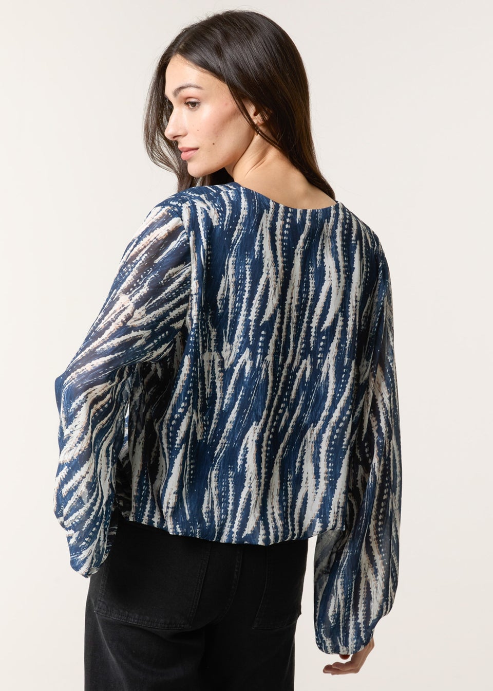 Blue Vanilla Navy V Neck Wavy Print Bubble Hem Top