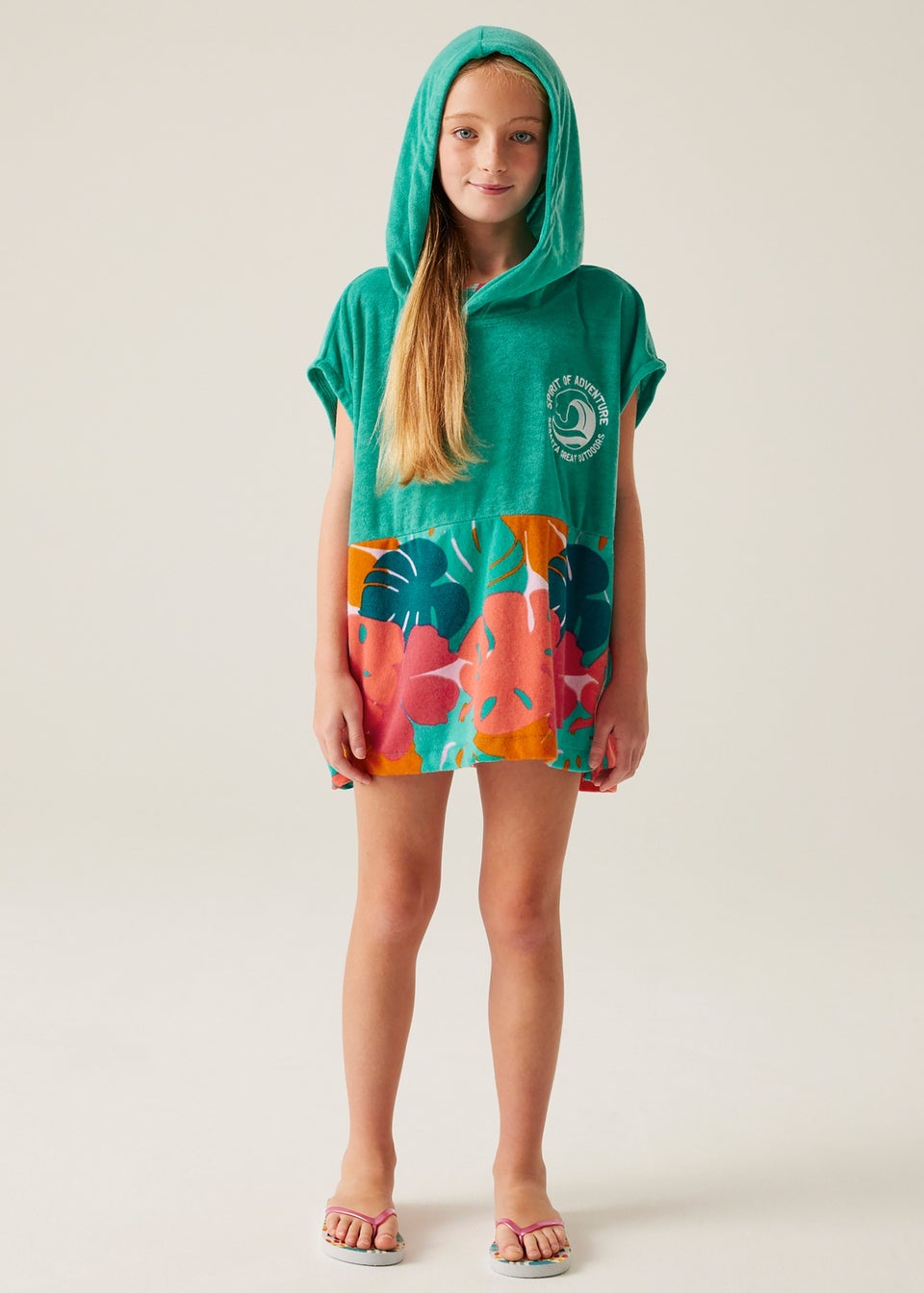 Regatta Turquoise Tropical Leaf Kids Towel II Robe (3- 13 Yrs)