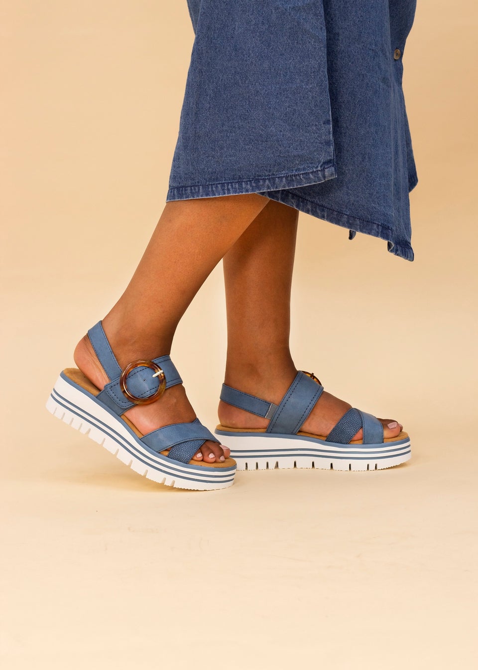 Lunar Mid Blue Elise Sandal