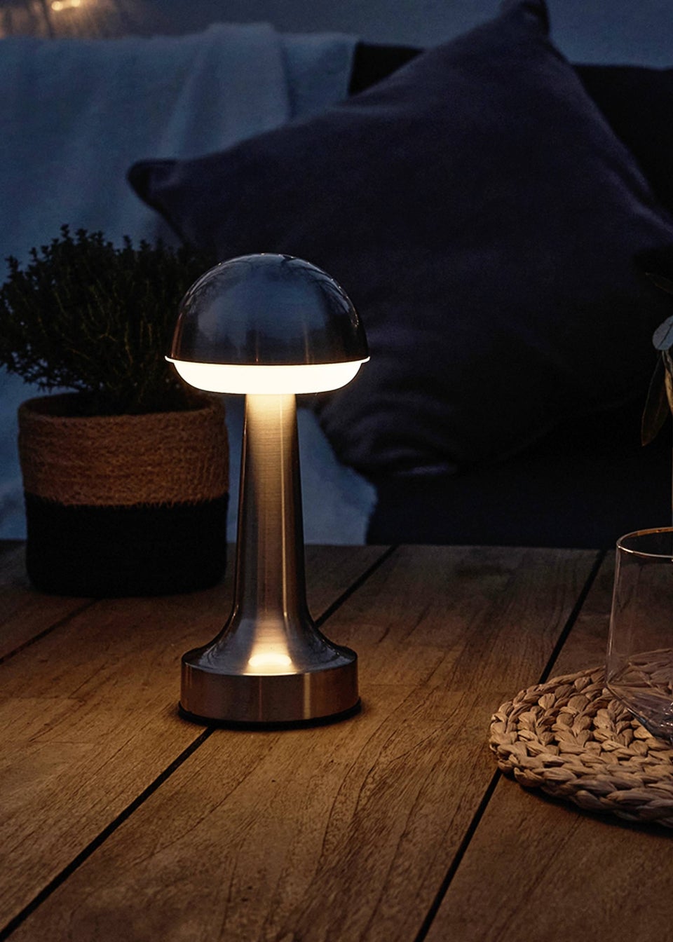 ValueLights Troy Brushed Chrome LED Rechargeable Dimmable Touch Table Lamp