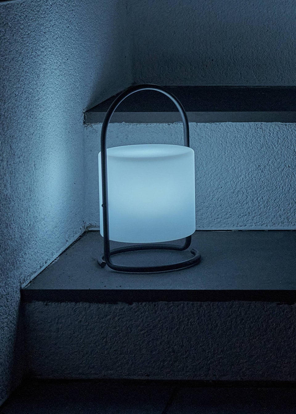 ValueLights Corte IP44 RGB LED Rechargeable Table Lamp Light