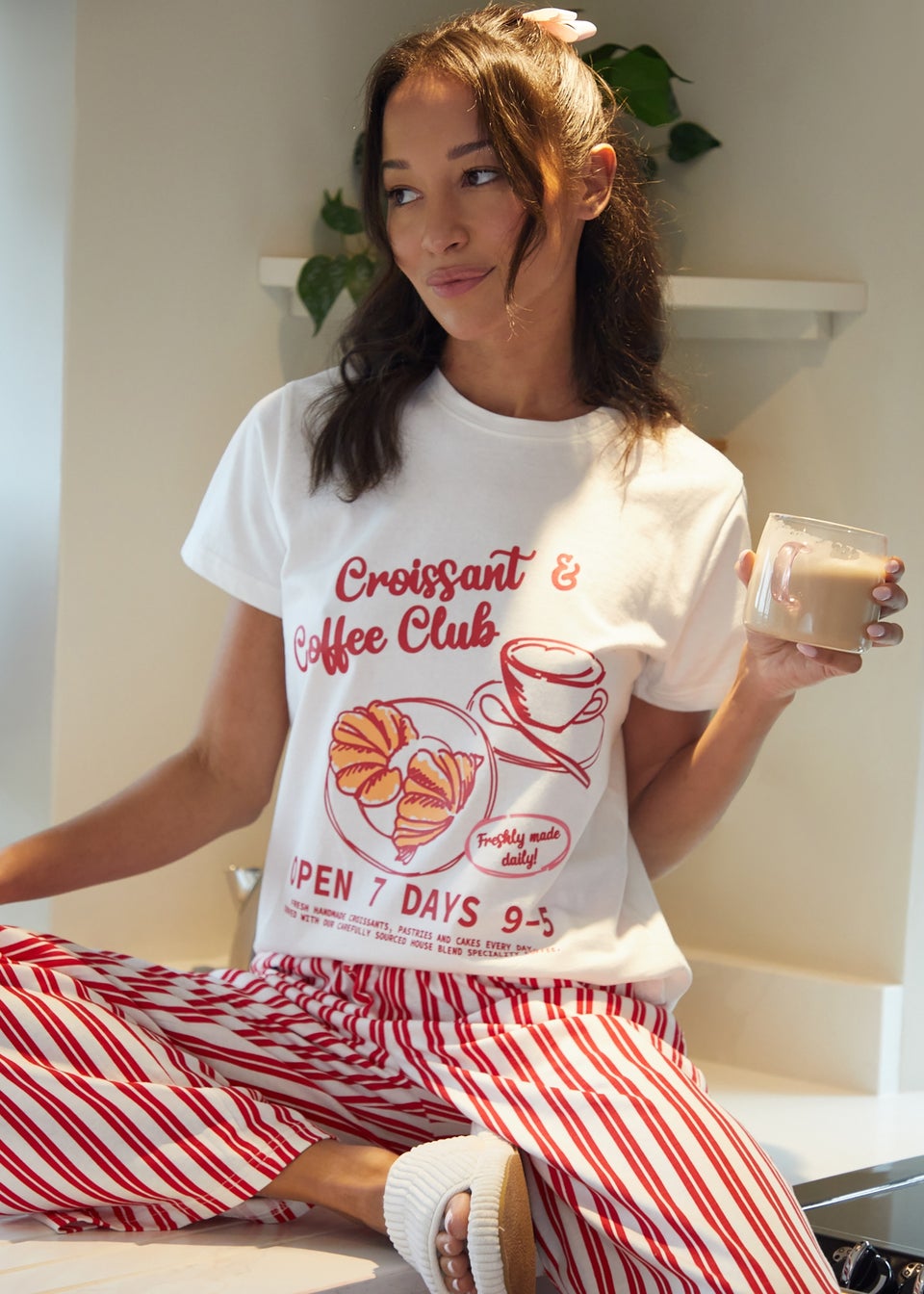 Threadbare Red Short Sleeve Graphic Print Pyjama Set