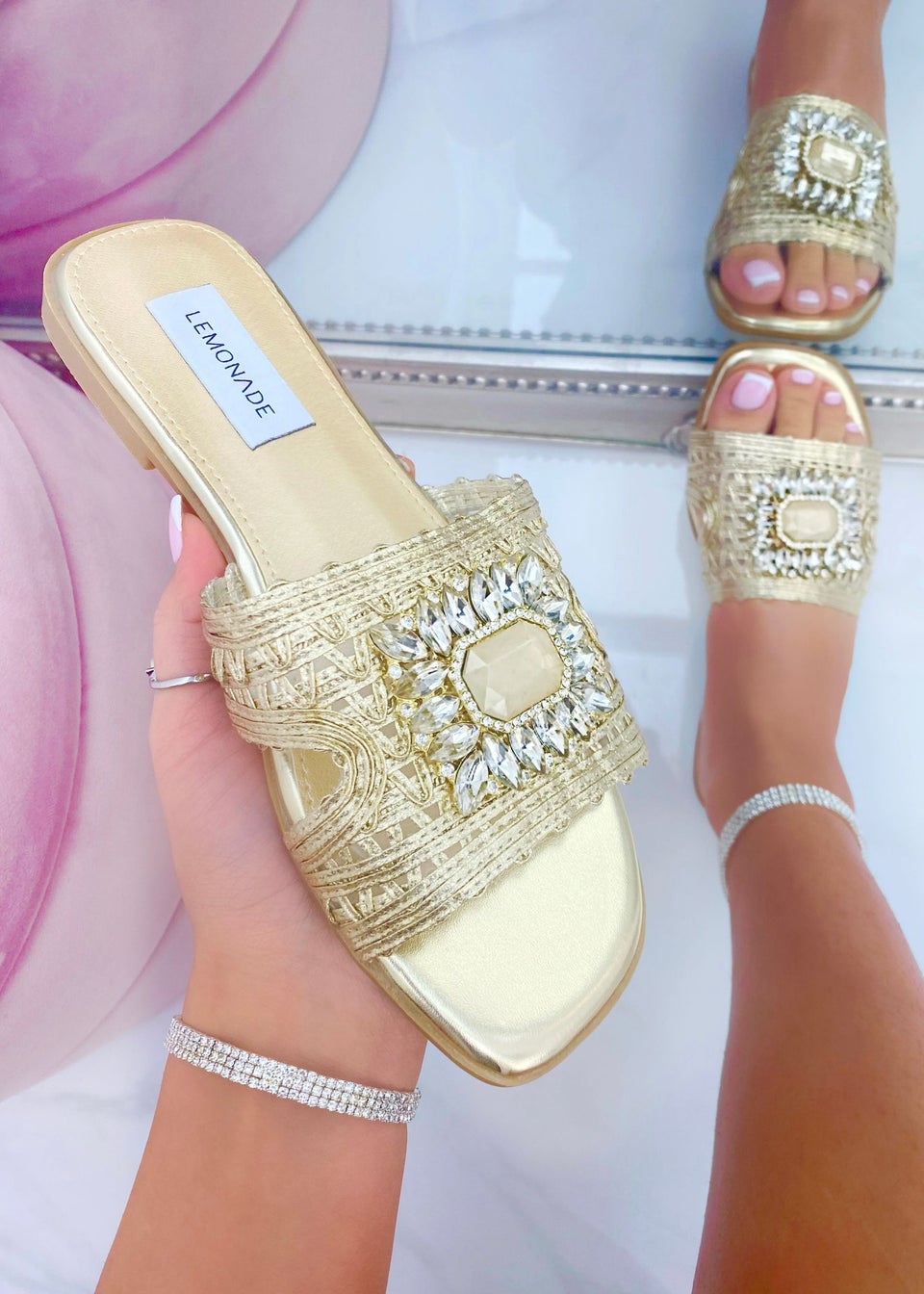 Love Lemonade Gold Crystal Bloom Sliders