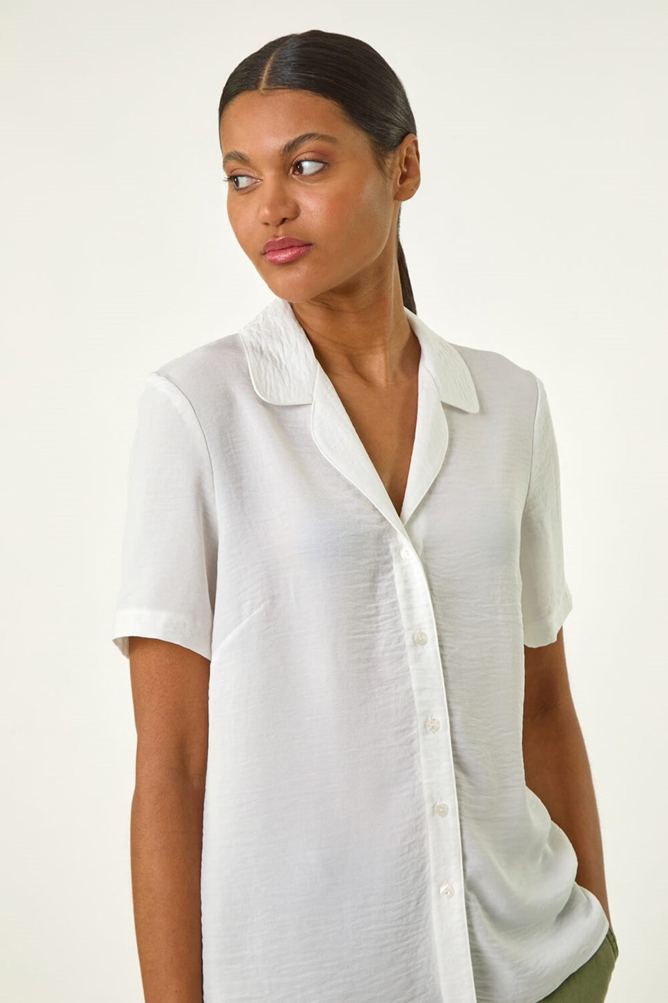 Roman Ivory Collared Short Sleeve Blouse