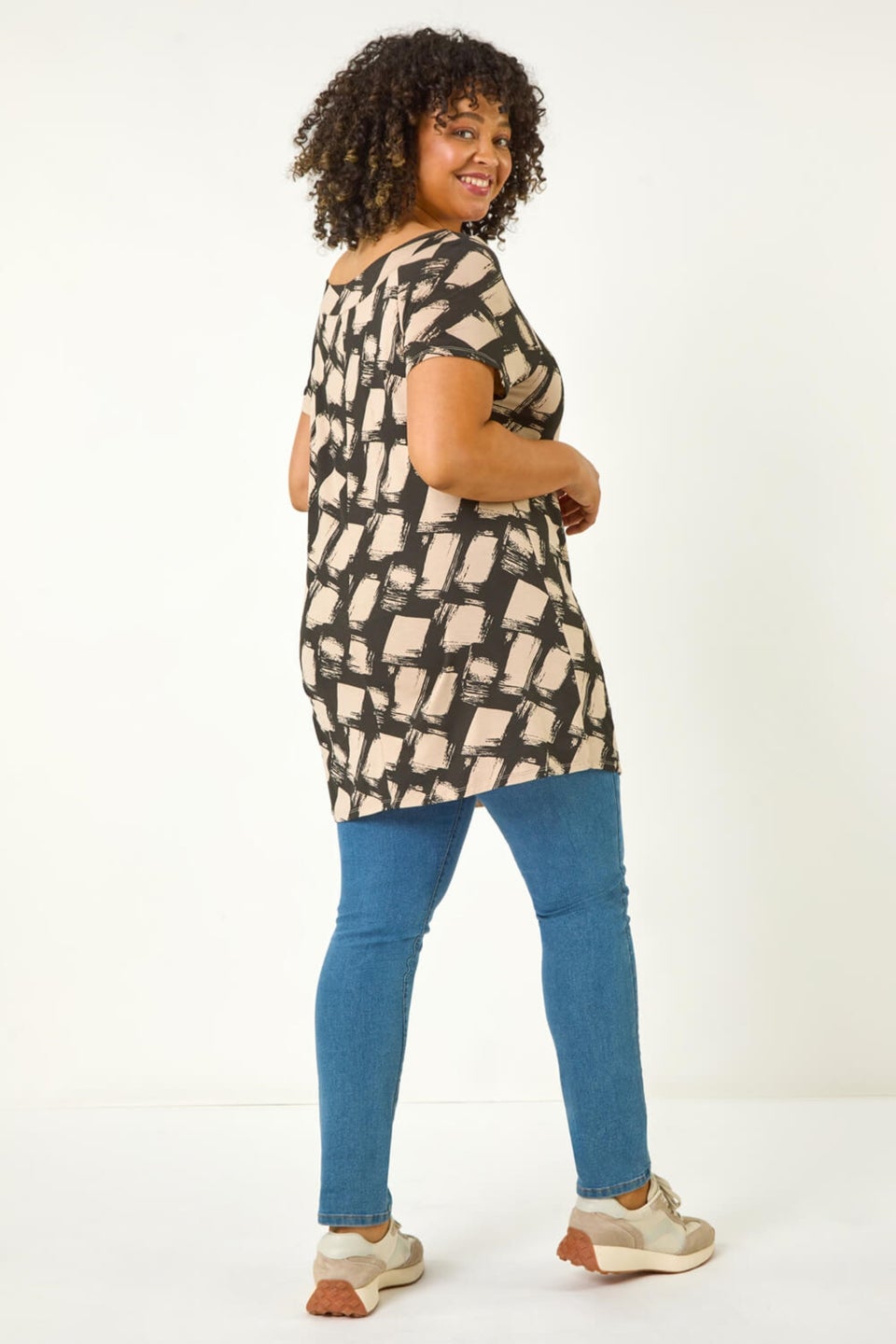 Roman Black Curve Bardot Geometric Stretch Top
