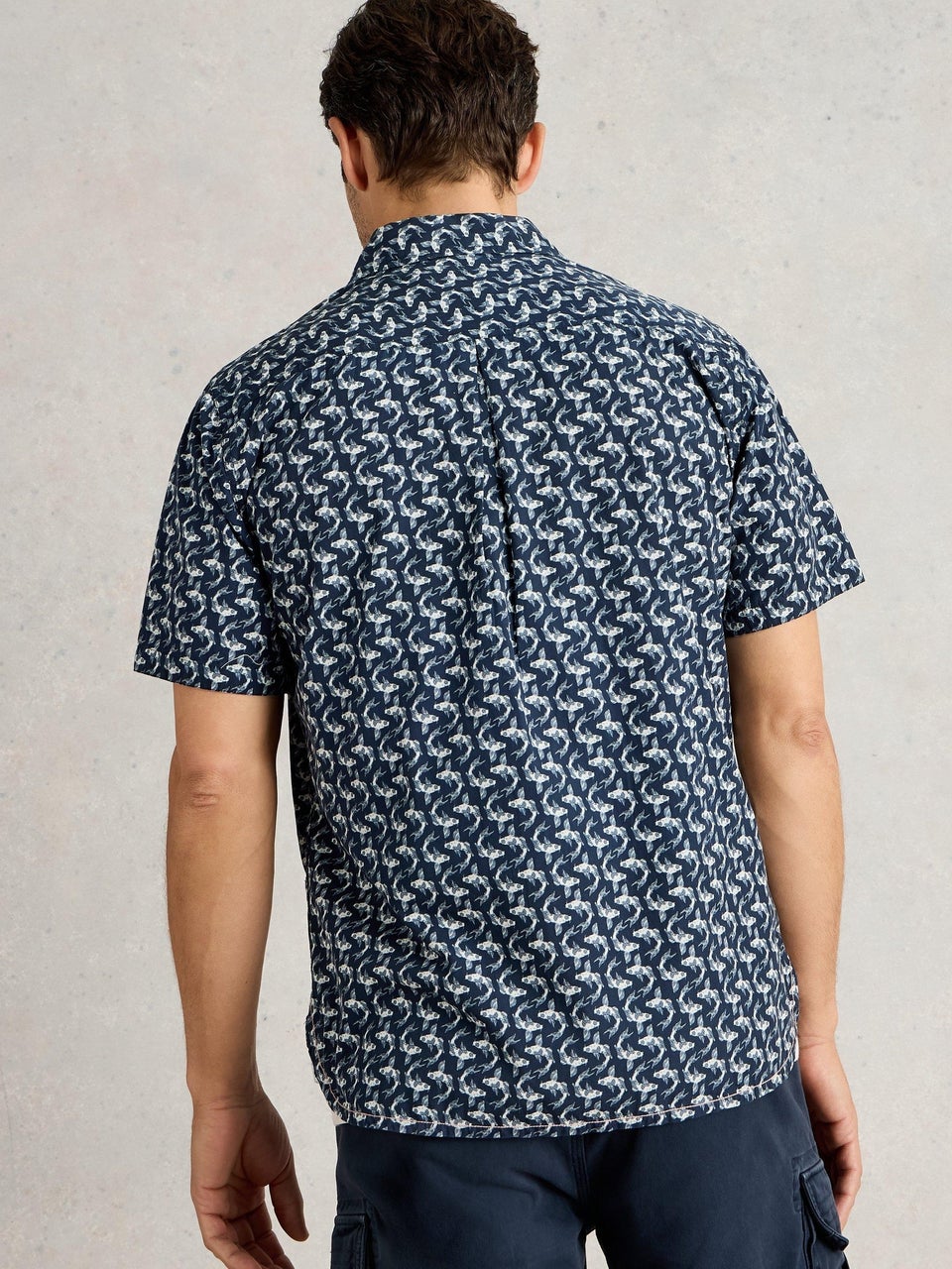 Hemd Finsbury mit Koi Karpfen Print