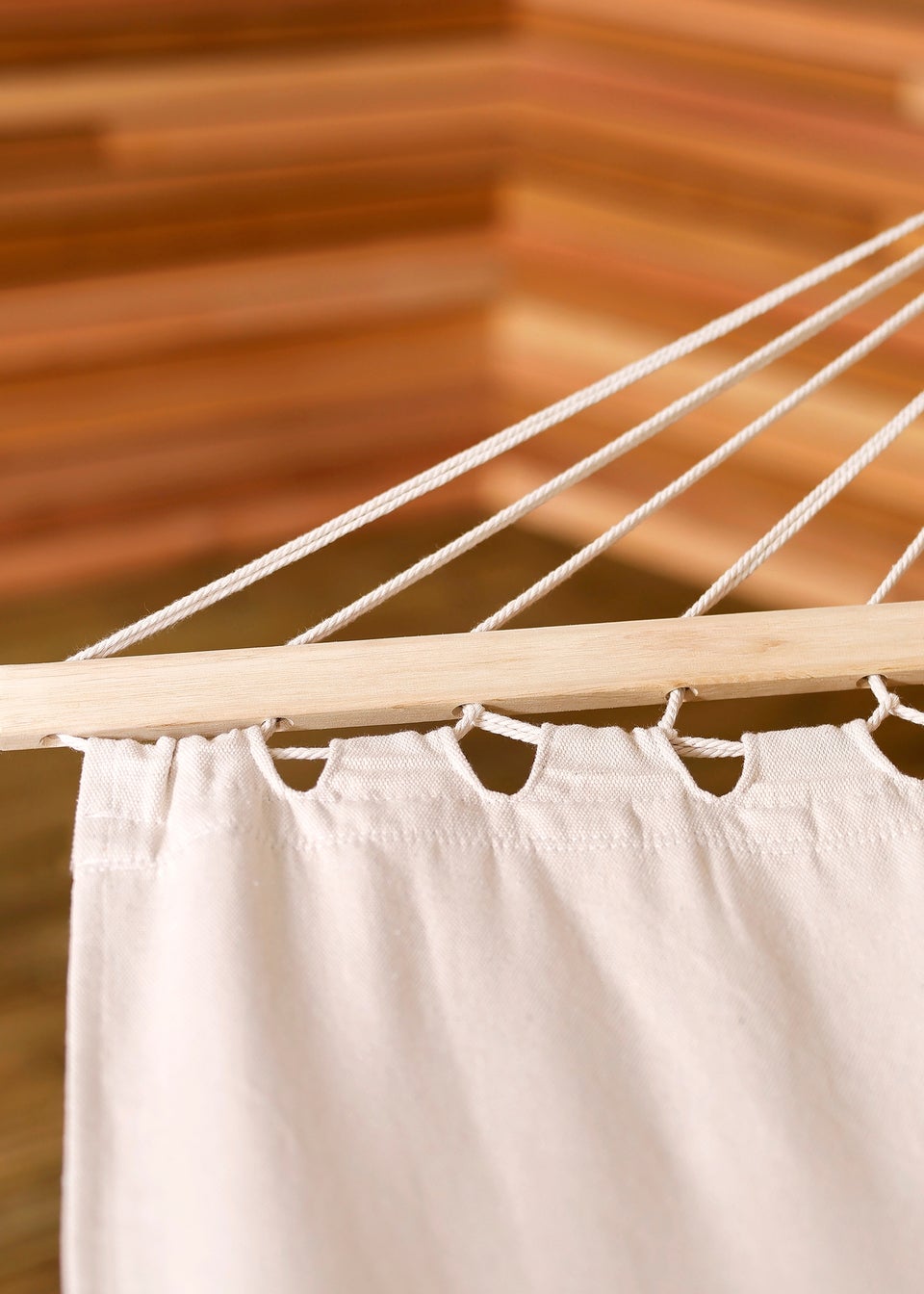 Charles Bentley 3M Garden Hammock With Wooden Arc Stand Cream (One Person)