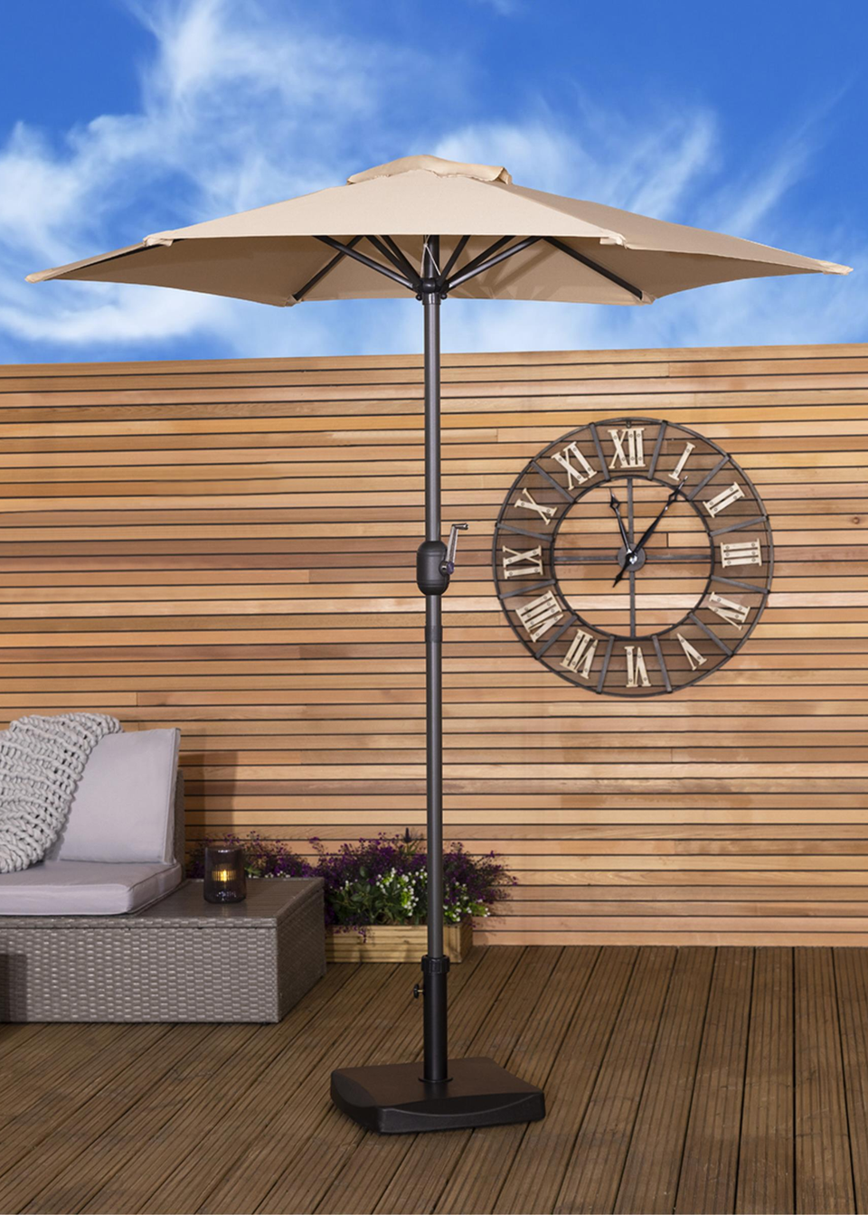 Charles Bentley Garden Patio Market Umbrella Parasol Crank Function Beige