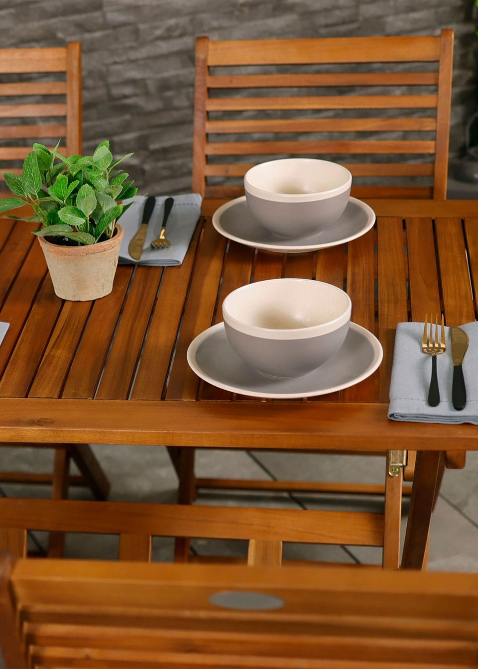Charles Bentley FSC Acacia Hardwood 5pc Garden Furniture Set  (4 Seater)