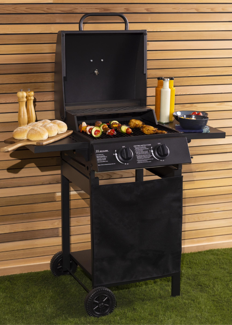 Charles Bentley Deluxe Auto Ignition 2 Burner Gas BBQ Grill Steel Barbecue