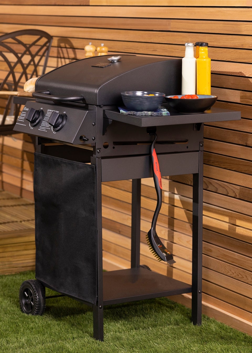 Charles Bentley Deluxe Auto Ignition 2 Burner Gas BBQ Grill Steel Barbecue