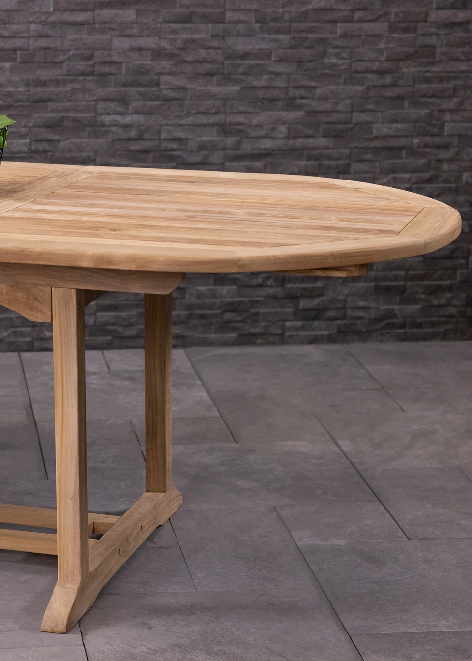 Charles Bentley Solid Wooden Teak Garden Patio Oval 6-8 Seater Extendable Table