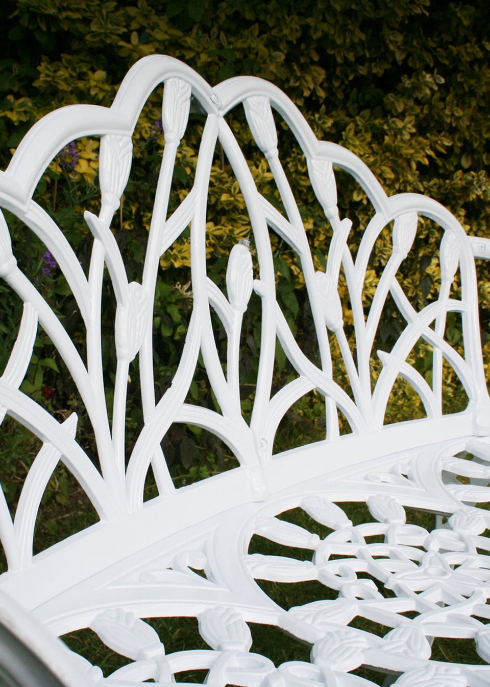 Charles Bentley White Tulip Cast Aluminium Metal 2 Seats Garden