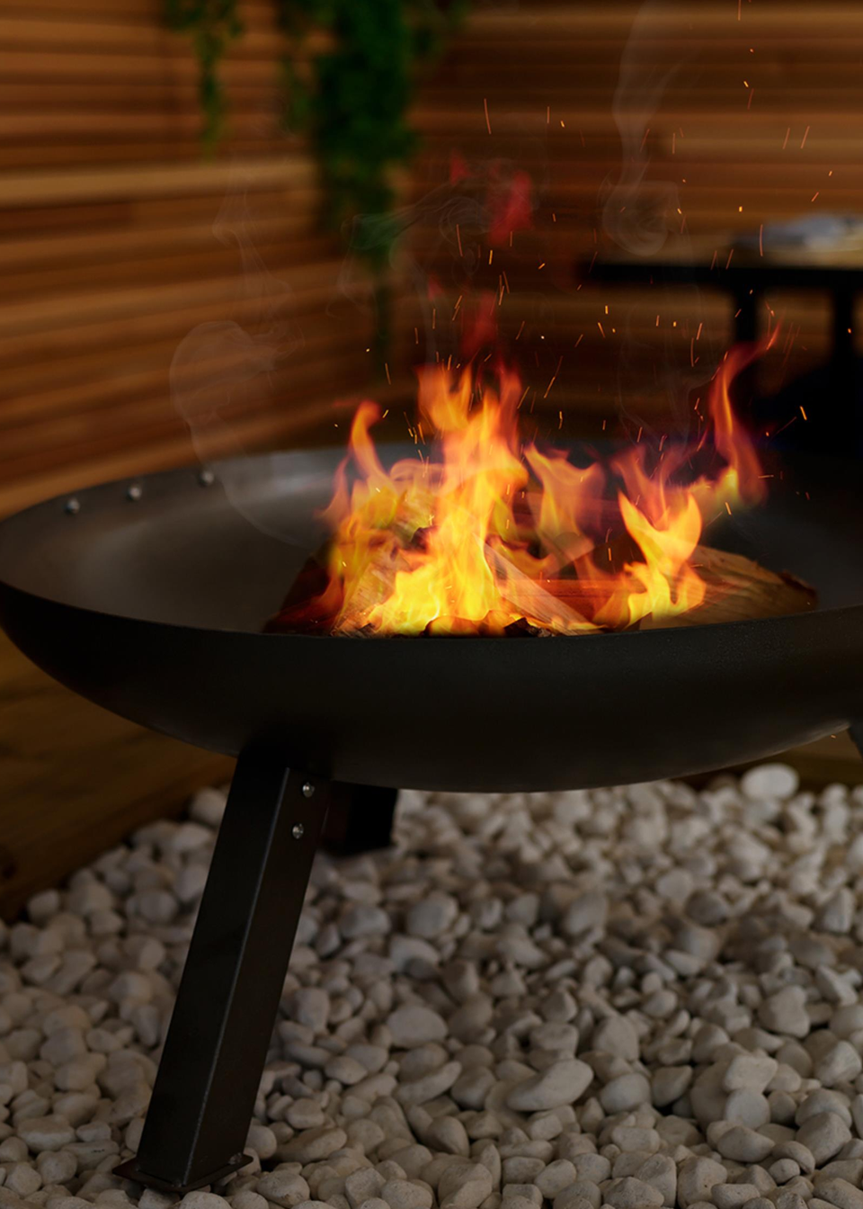 Charles Bentley Large Round Oil Finished Fire Pit Steel Outdoor Heating