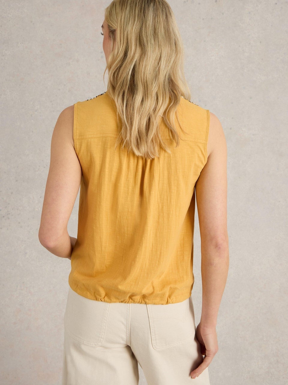Ärmellose Bluse Tulip