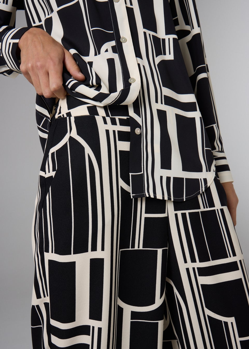 Et Vous Black Geo Mono Straight Leg Co Ord Trousers