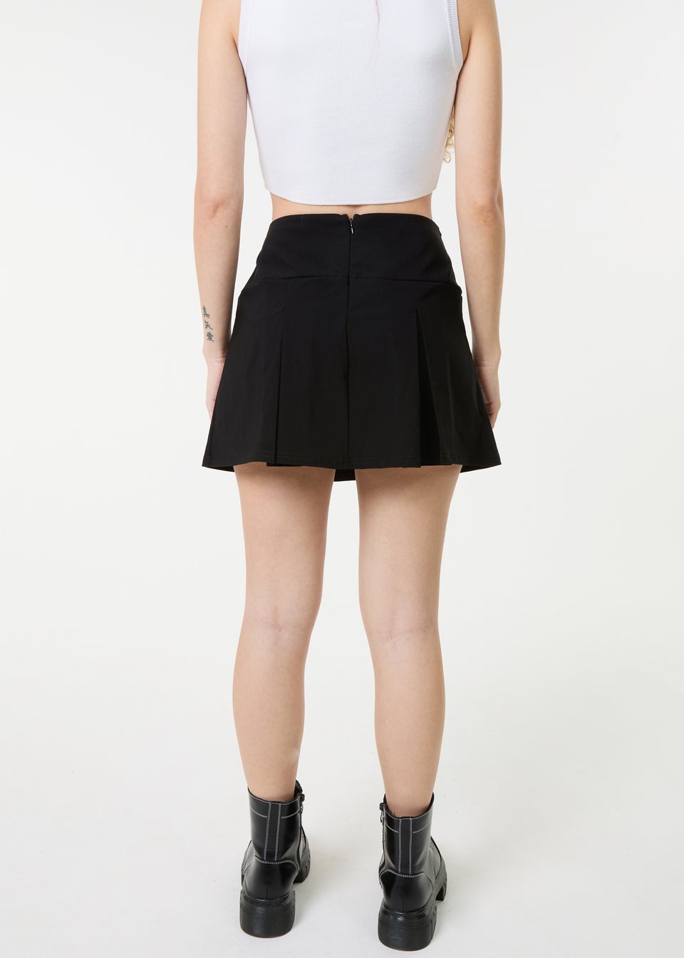 Pink Vanilla Black Mini Pleated Skort
