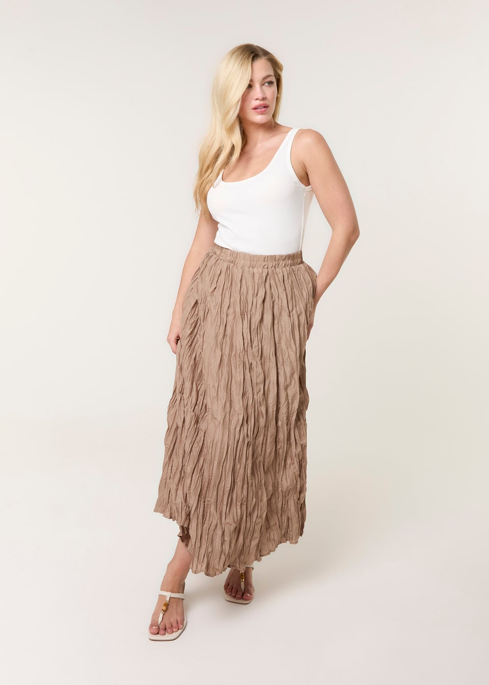 Blue Vanilla Mocha Crinkled Texture Skirt
