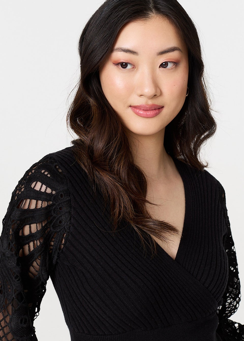 Izabel London Black Floral Lace Puff Sleeve Fitted Knit Top