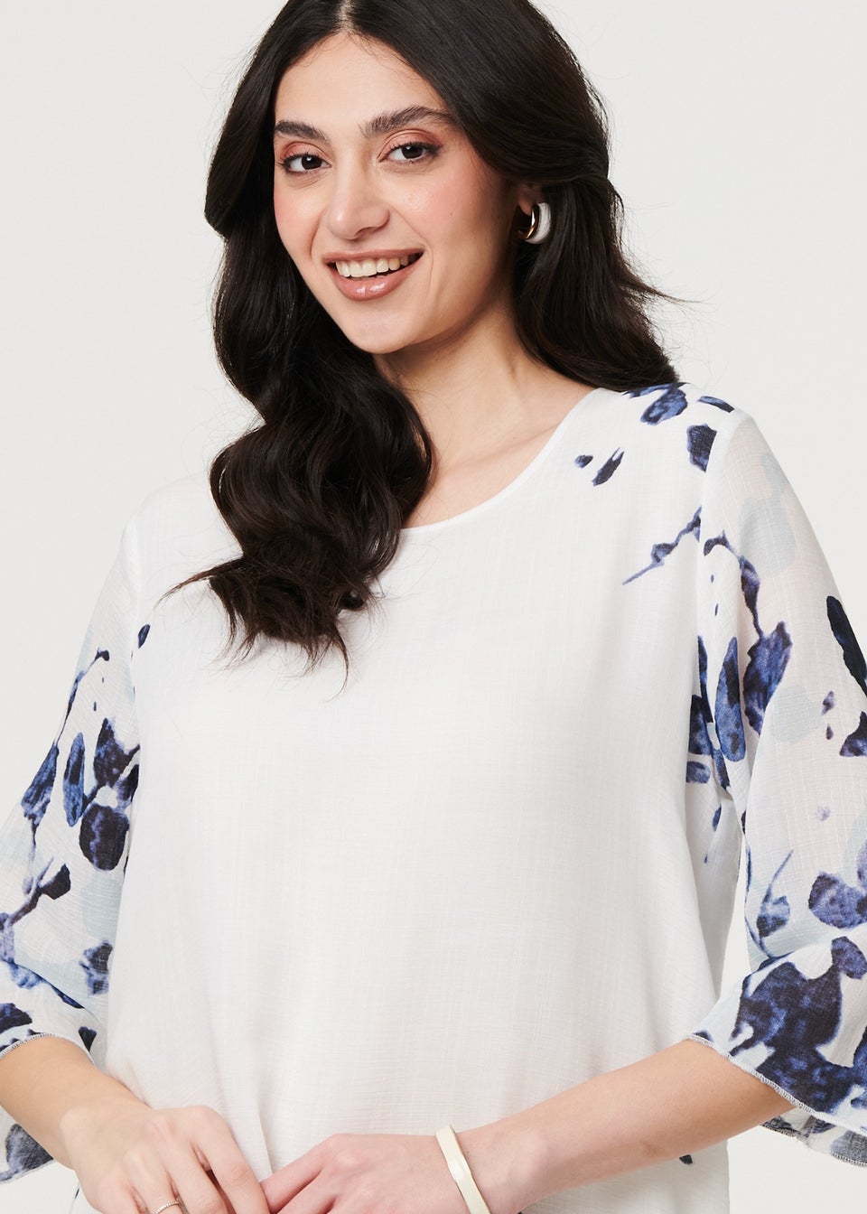 Izabel London Blue Floral 3/4 Sleeve Layered Hem Midi Dress