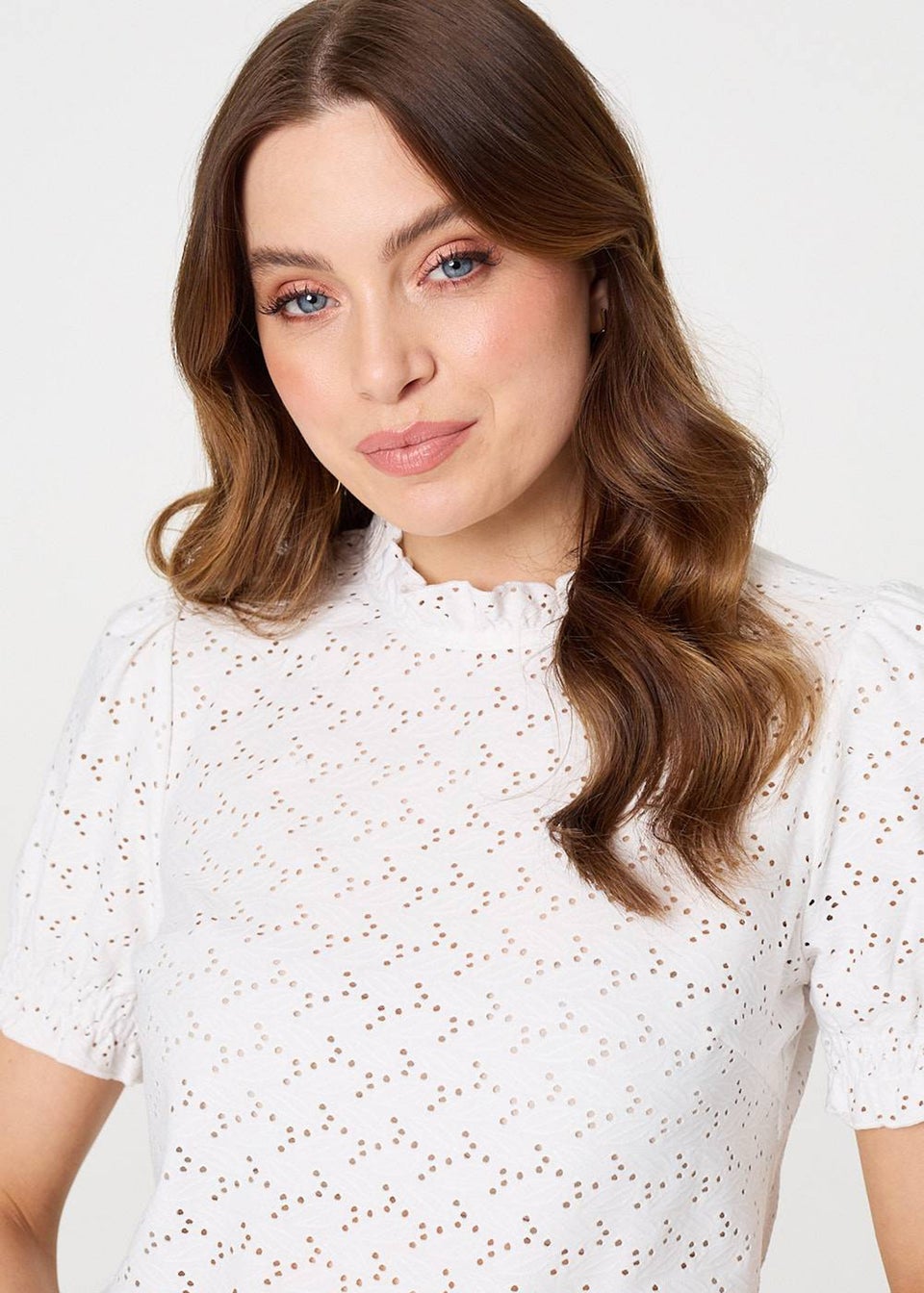 Izabel London White Lace Texture Frilled Short Sleeve Blouse