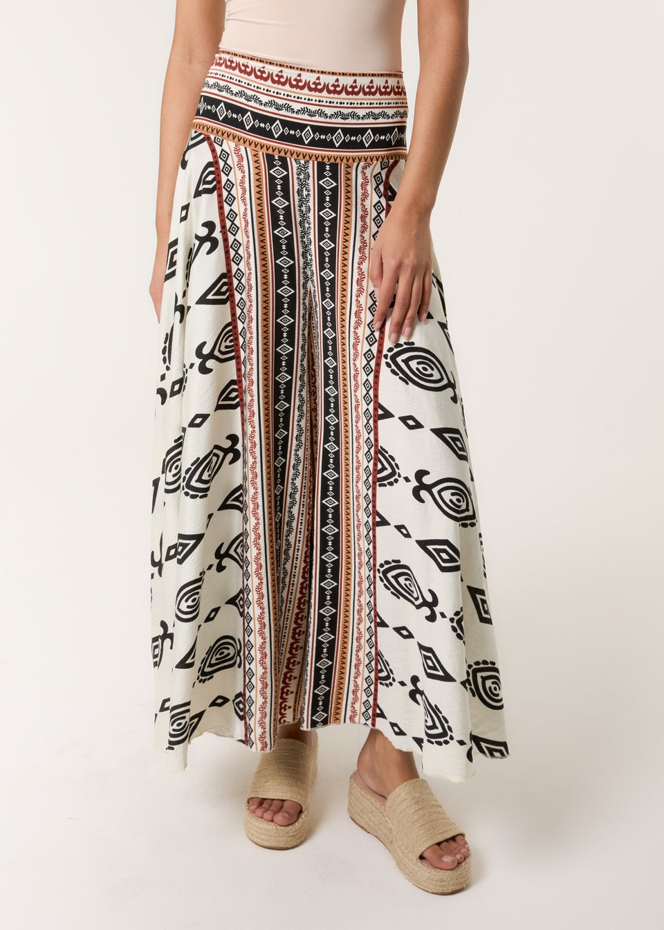 Blue Vanilla Stone Flared Skirt With Geometric Print