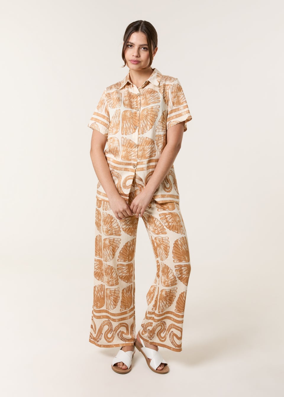 Blue Vanilla Stone Seashell Top & Trouser Set