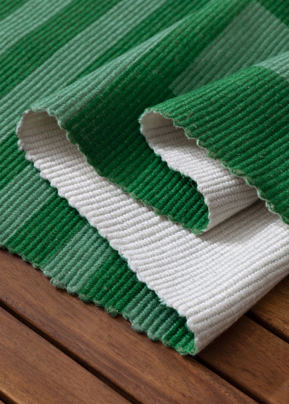 furn. Green Deck Stripe Printed Indoor/Outdoor Rug