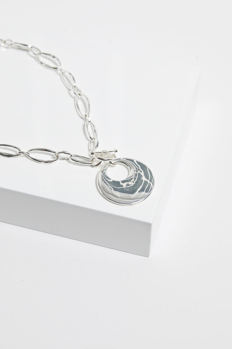 Mood Silver Polished Round T Bar Short Pendant Necklace