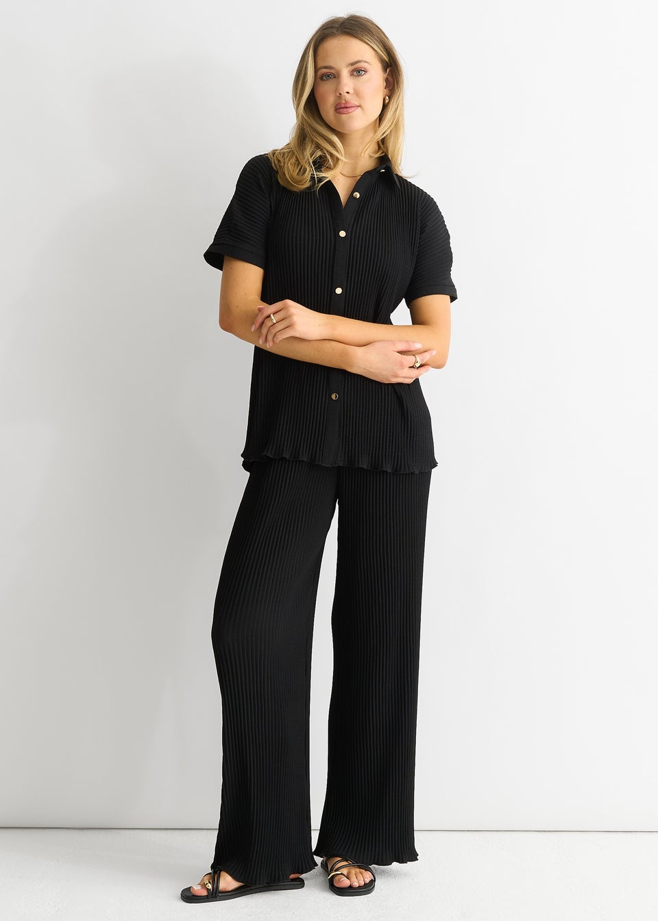 Gini London Black Plisse Short Sleeve Oversized Shirt