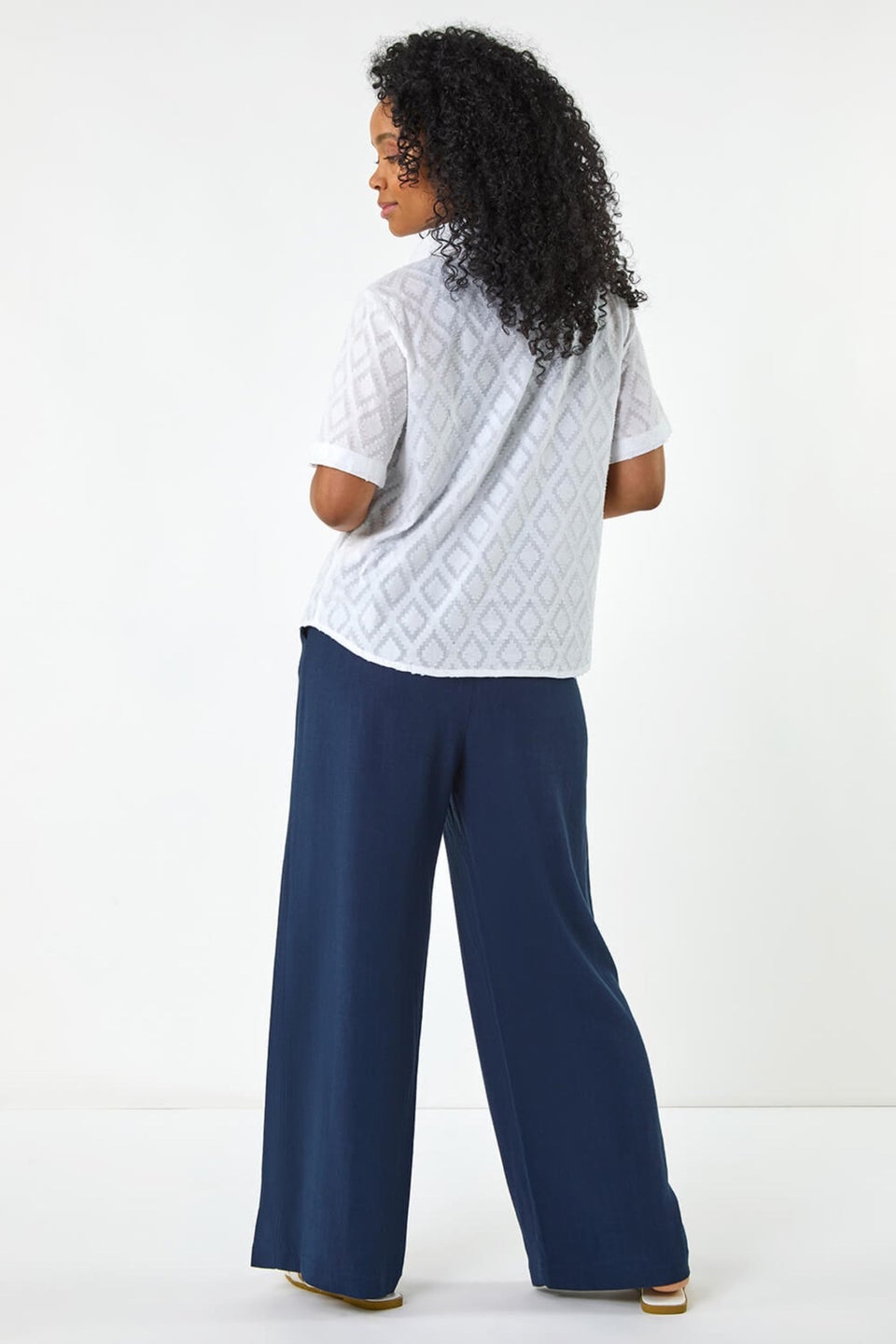 Roman White Petite Jacquard One Pocket Shirt