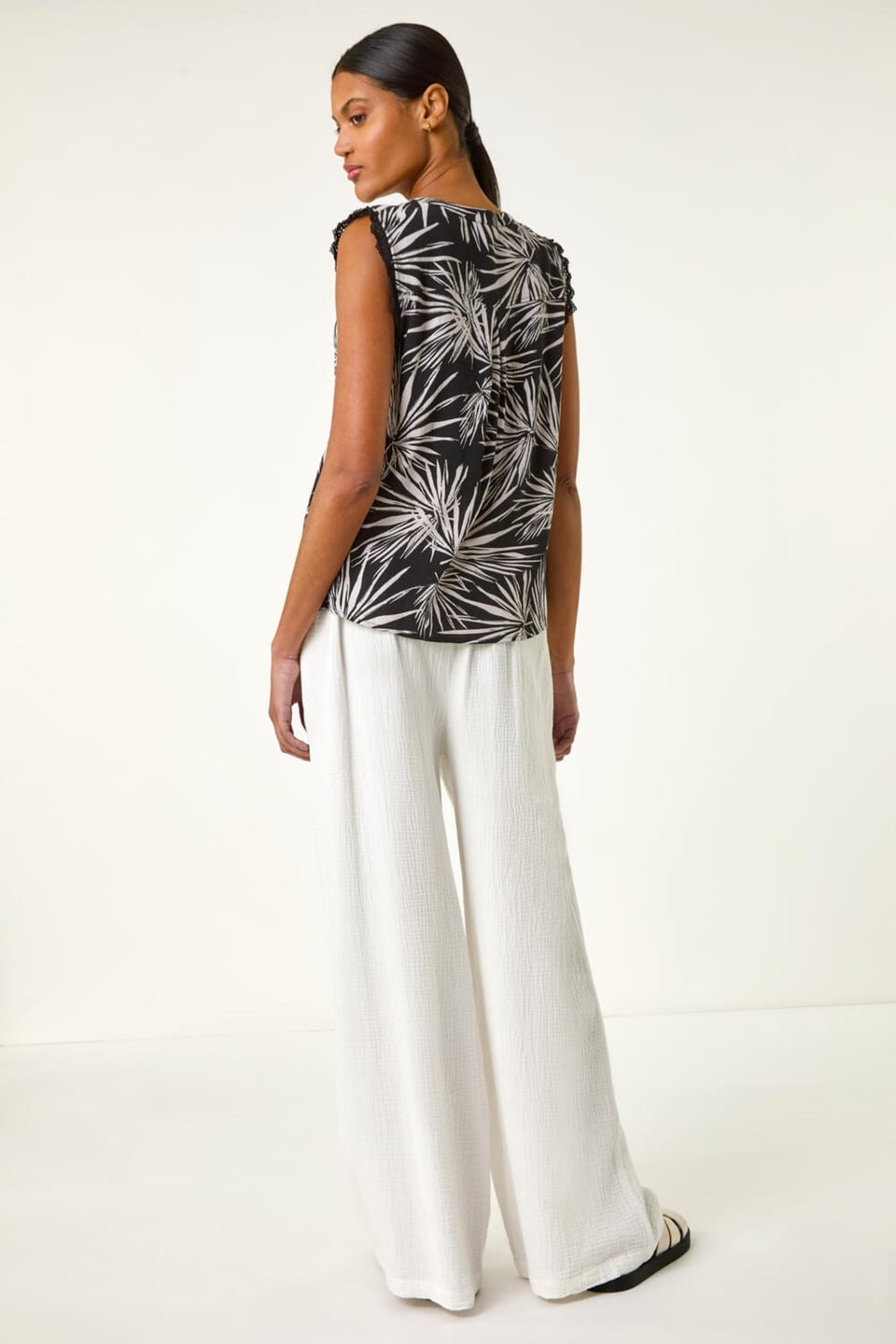 Roman Black Leaf Print Lace Detail Vest