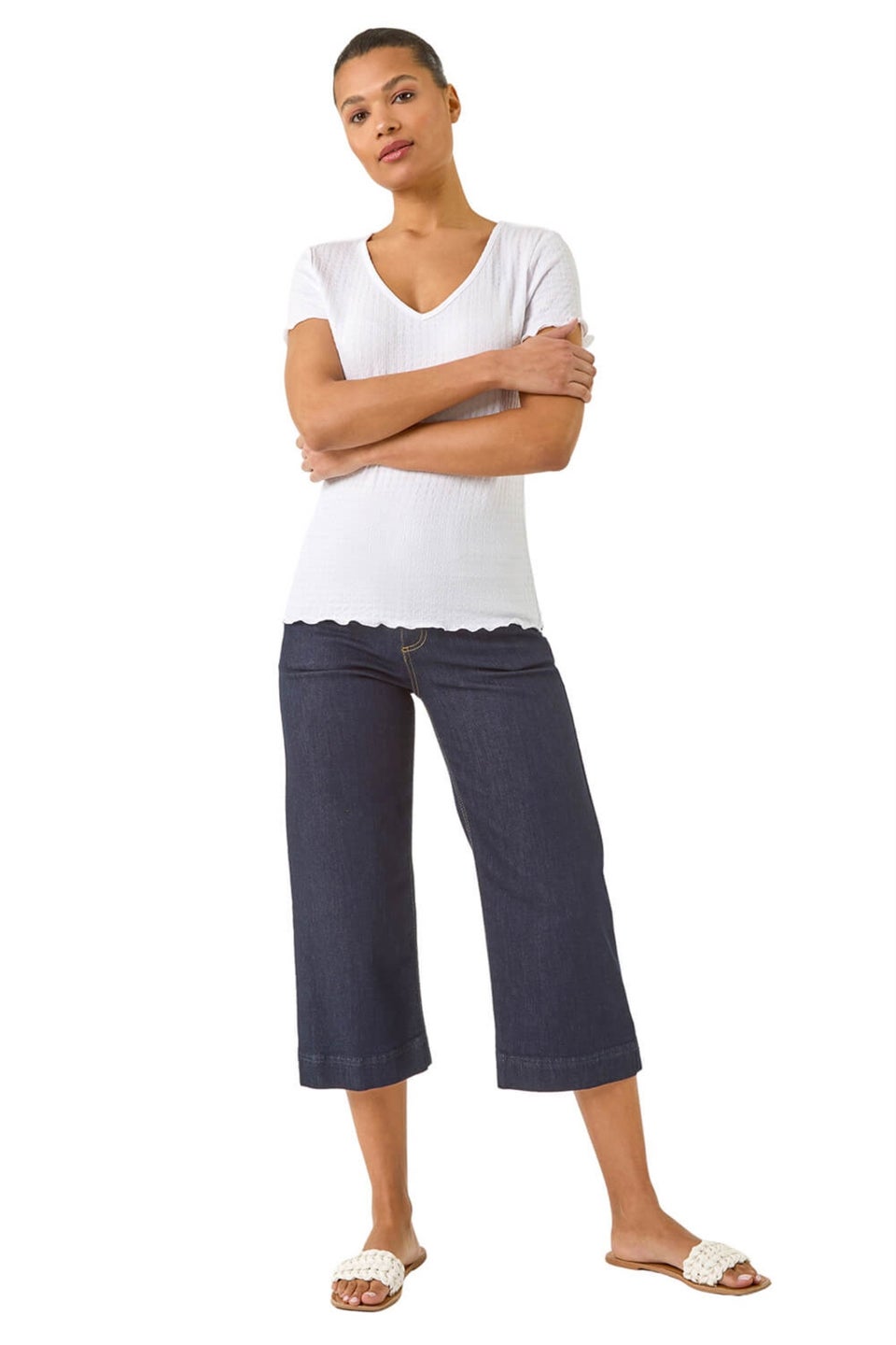 Roman Ivory Textured Lettuce Edge Top