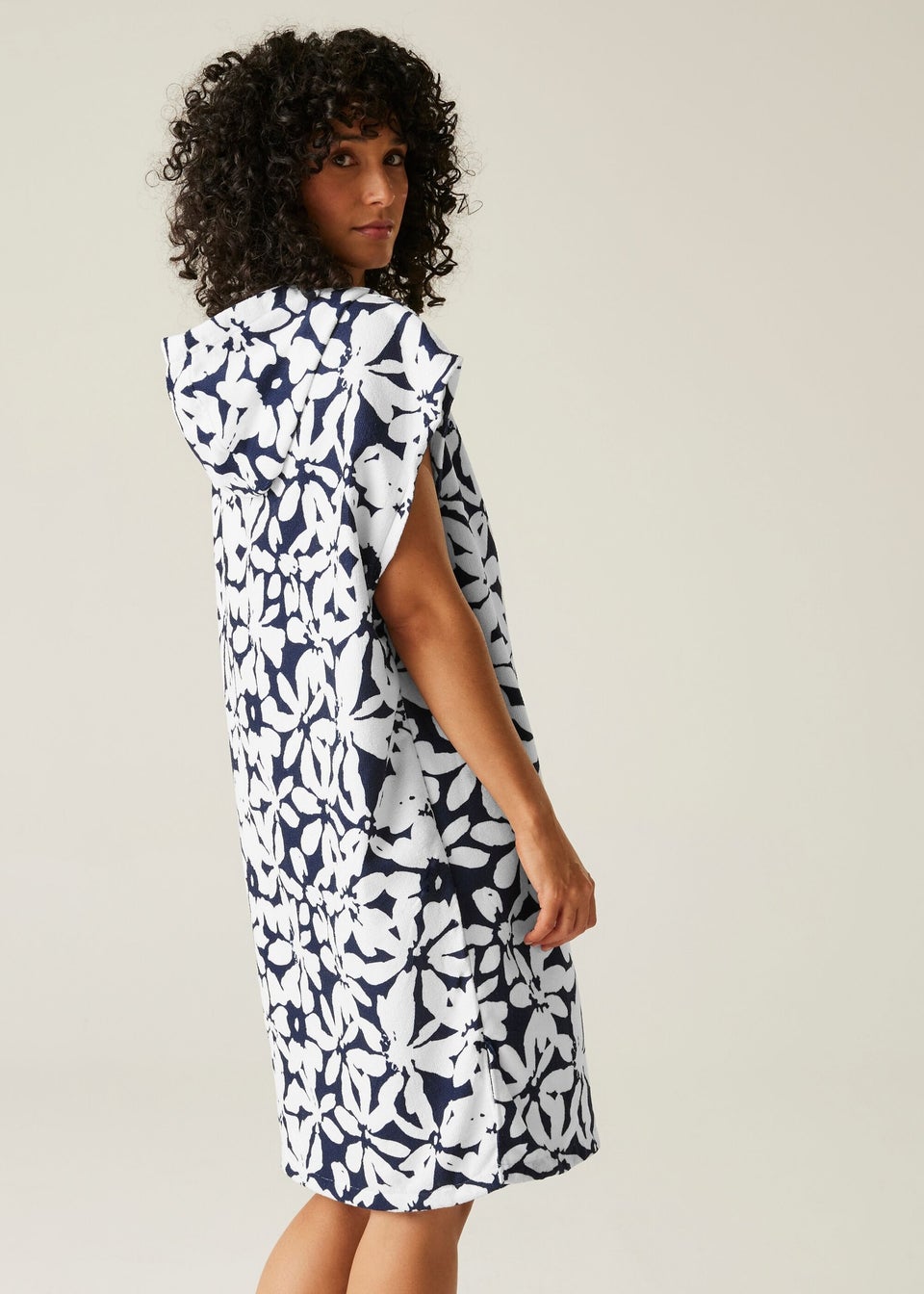 Regatta Navy/White Large Floral Adult Towel Robe
