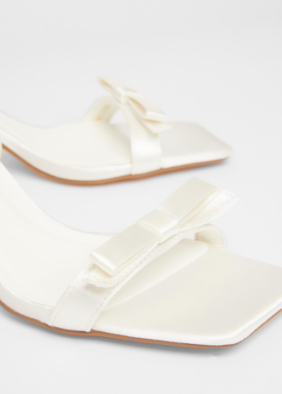 Quiz White Satin Bow Heels
