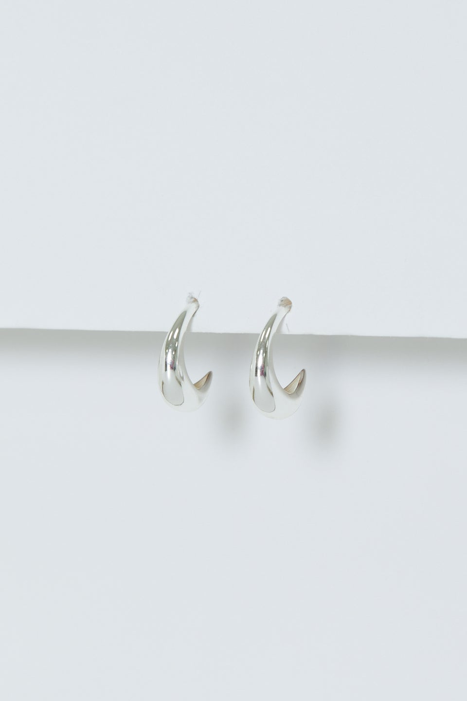 Simply Silver Sterling Silver 925 Polished Curved Hoop Earrings