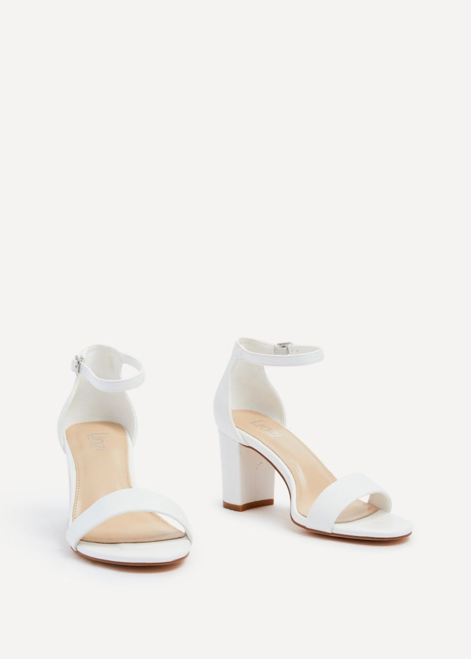 Linzi Legacy Wide Fit White Faux Leather Closed Black Block Heel