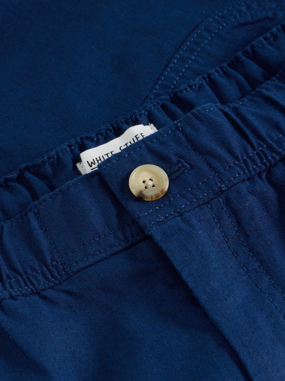 Shorts aus Leinenmischung