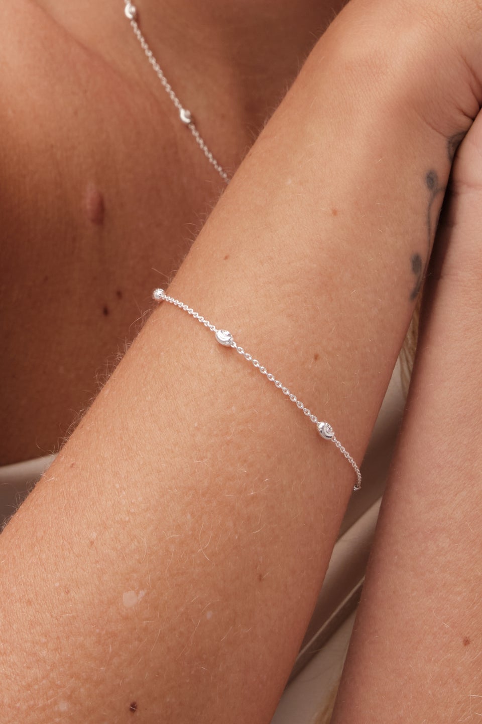 Simply Silver Sterling Silver 925 Polished Textured Nugget Chain Bracelet