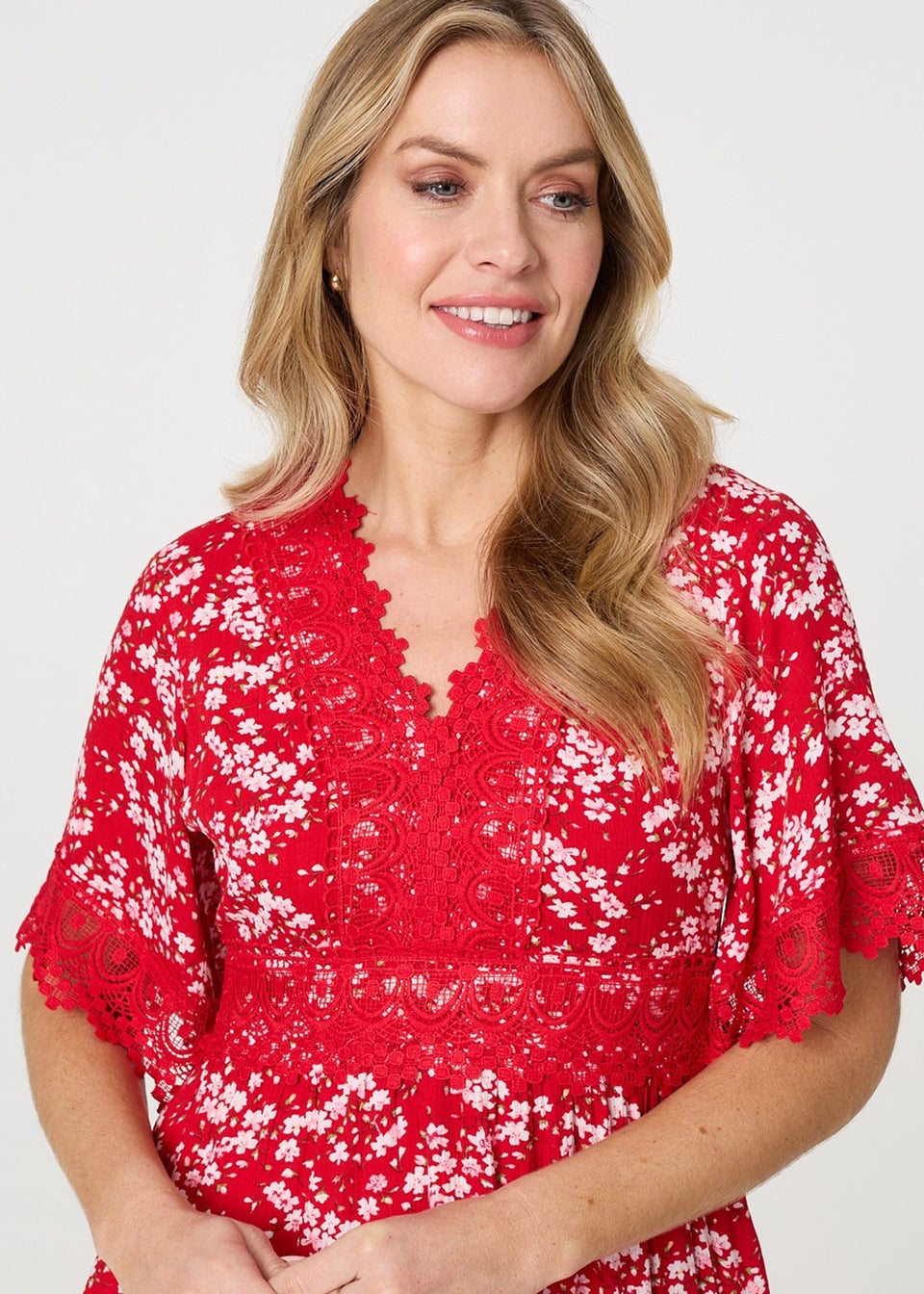Izabel London Red Floral Lace Trim 1/2 Sleeve Mini Dress
