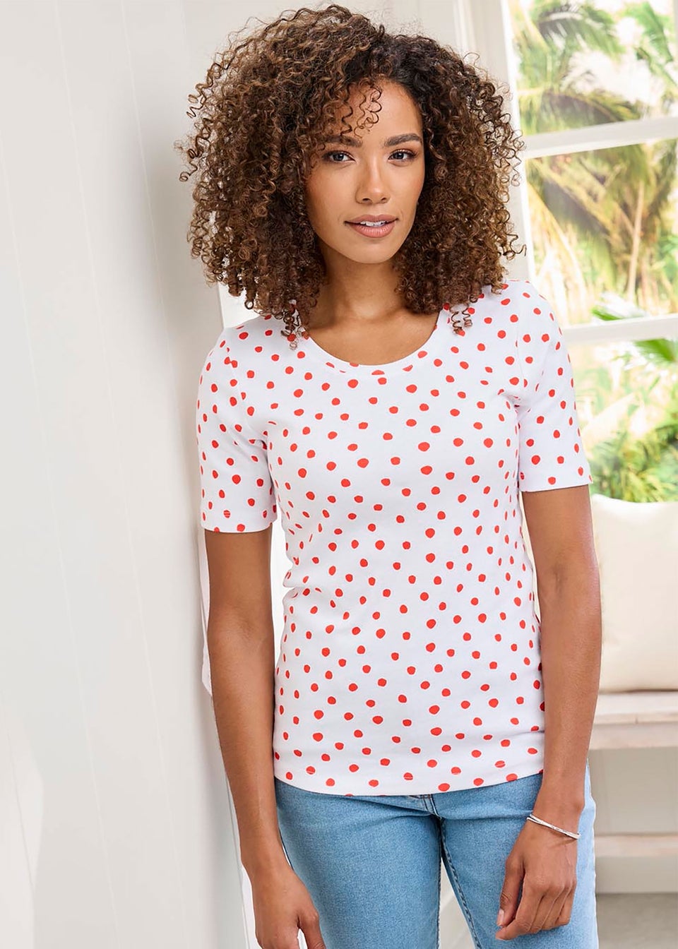 Cotton Traders White Wrinkle Free Short Sleeve Spot Scoop Neck Top