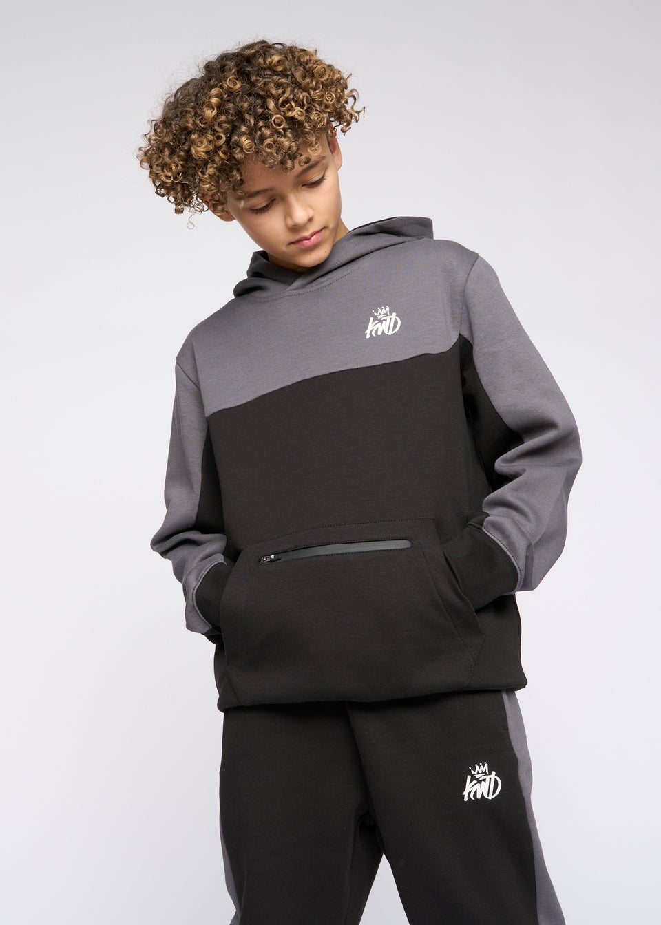 Kings Will Dream Black Techy Tracksuit 7-14 yrs)