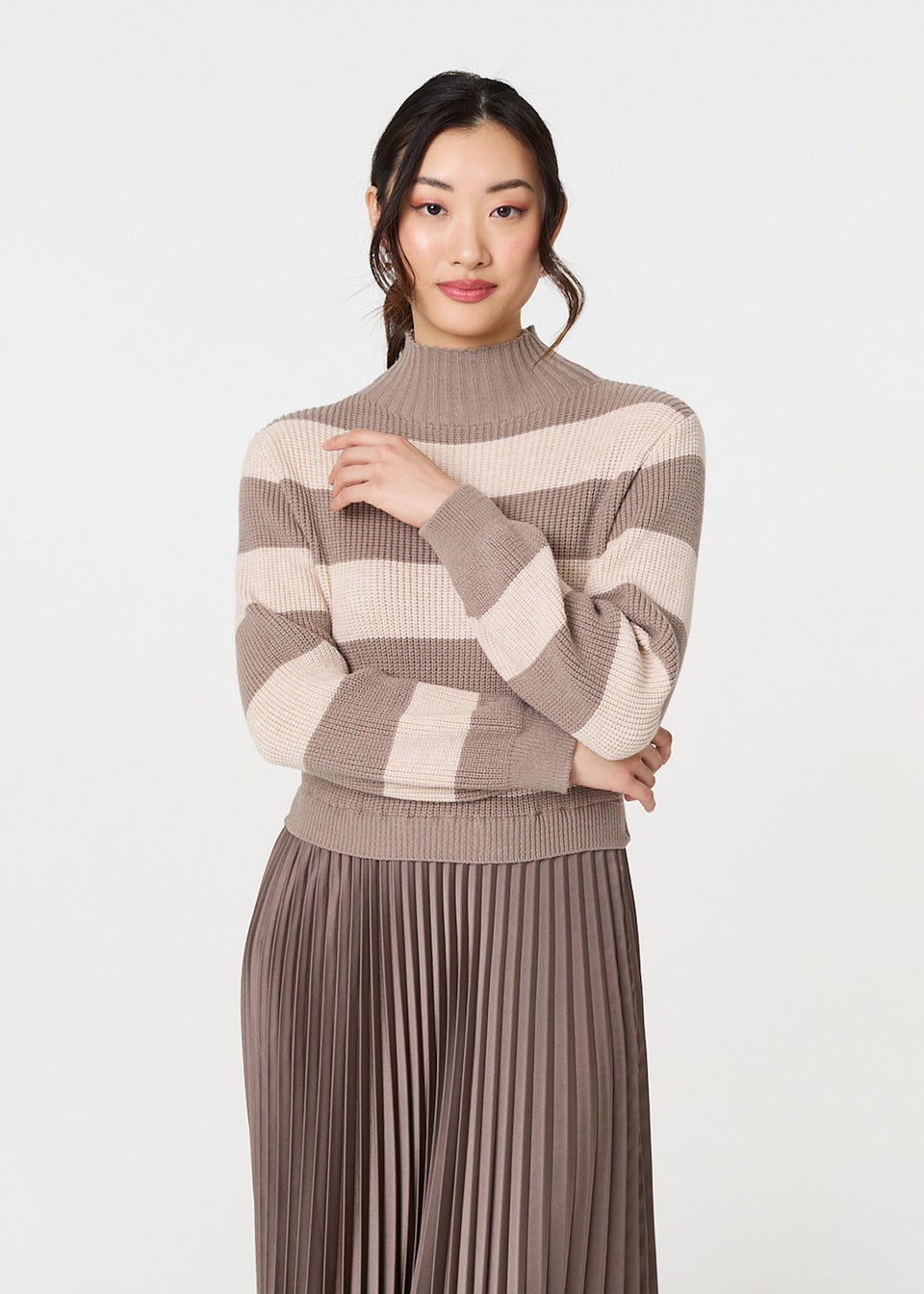Izabel London Brown Striped High Neck Pleat Knit Maxi Dress