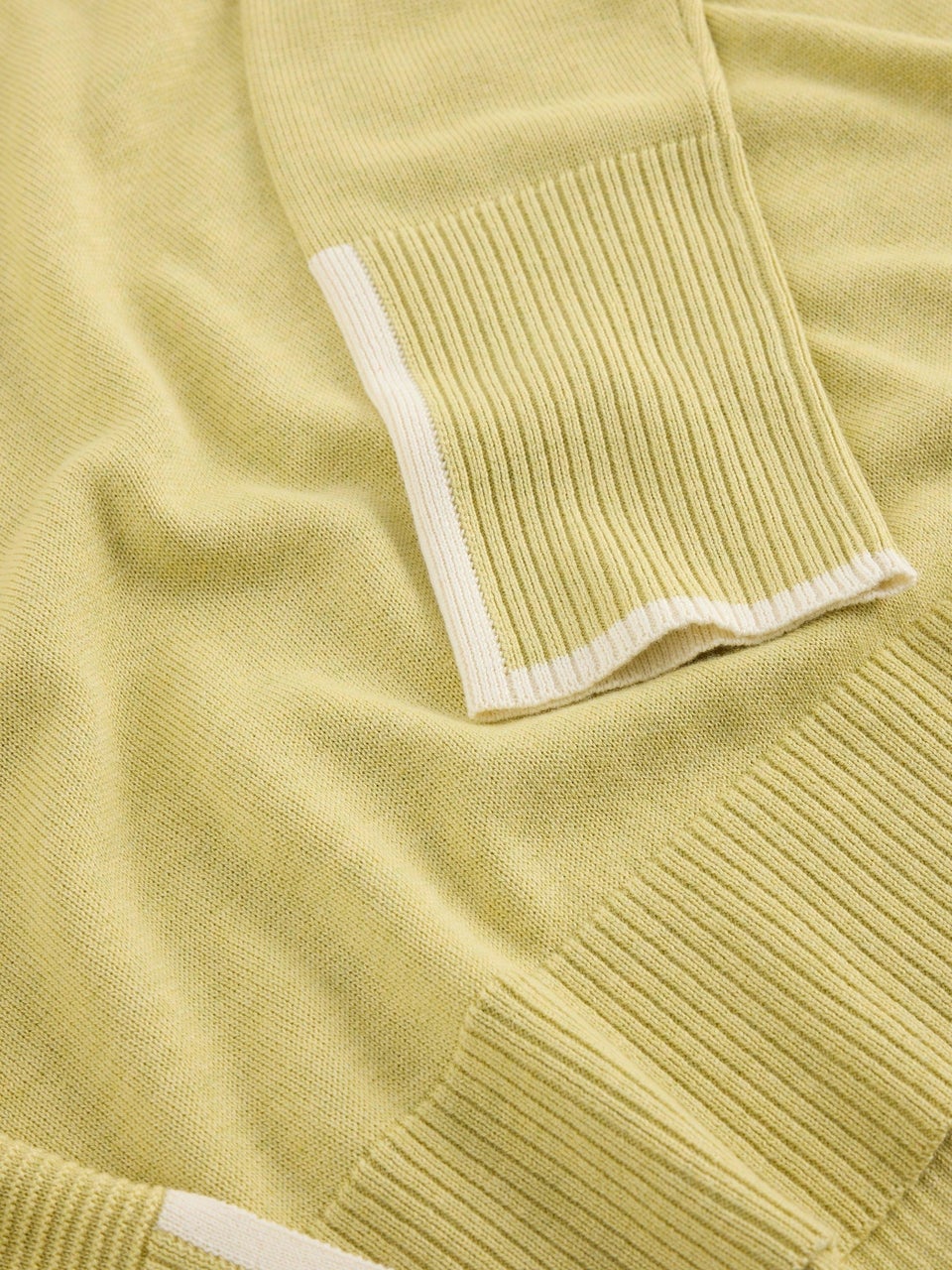 Pullover Olive