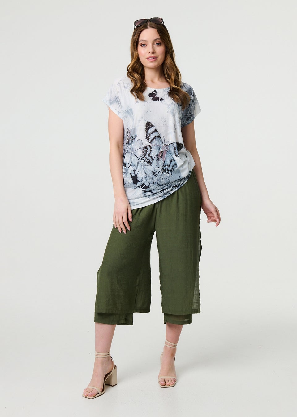 Izabel London Grey Butterfly Print Short Sleeve Relaxed Tunic